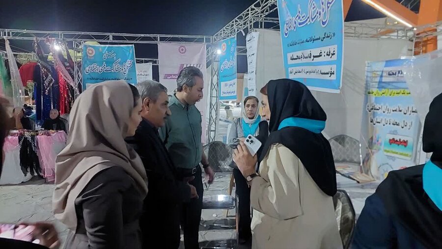 نمایشگاه دستاوردهای تشکل‌های اجتماعی در سنندج برگزار شد
