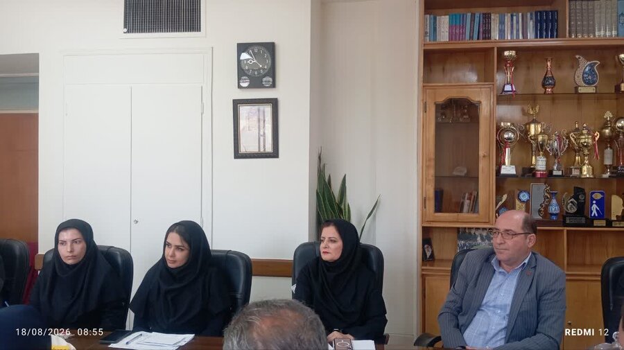 اصفهان| حضور رئیس اداره فرهنگی، ورزشی و تفریحی شهرداری اصفهان در بهزیستی شهرستان اصفهان