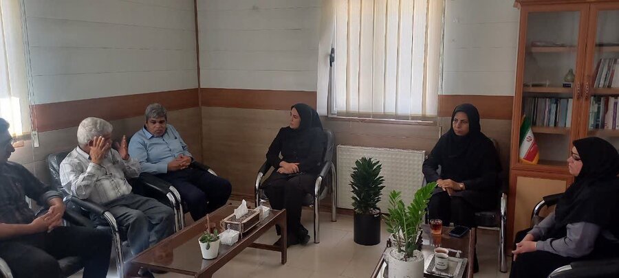 بمناسبت سالروز بازگشت آزادگان به میهن