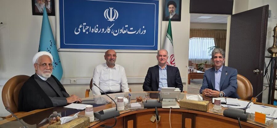 دیدار مدیرکل بهزیستی کرمانشاه با وزیر تعاون؛