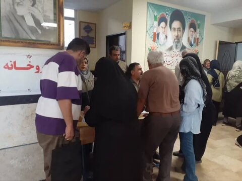 طالقان | گامی در مسیر عدالت درمانی؛ ویزیت رایگان ۶۰۰ نفر در طالقان با حضور پزشکان جهادی