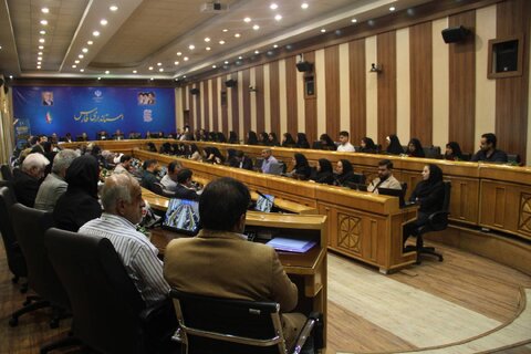 نشست با استاندار فارس