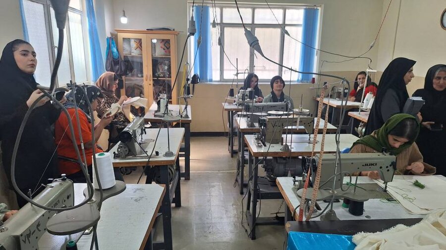 بازدید مدیرکل بهزیستی گیلان از کارگاه تولیدی ـ حمایتی خیراندیش شهرستان تالش