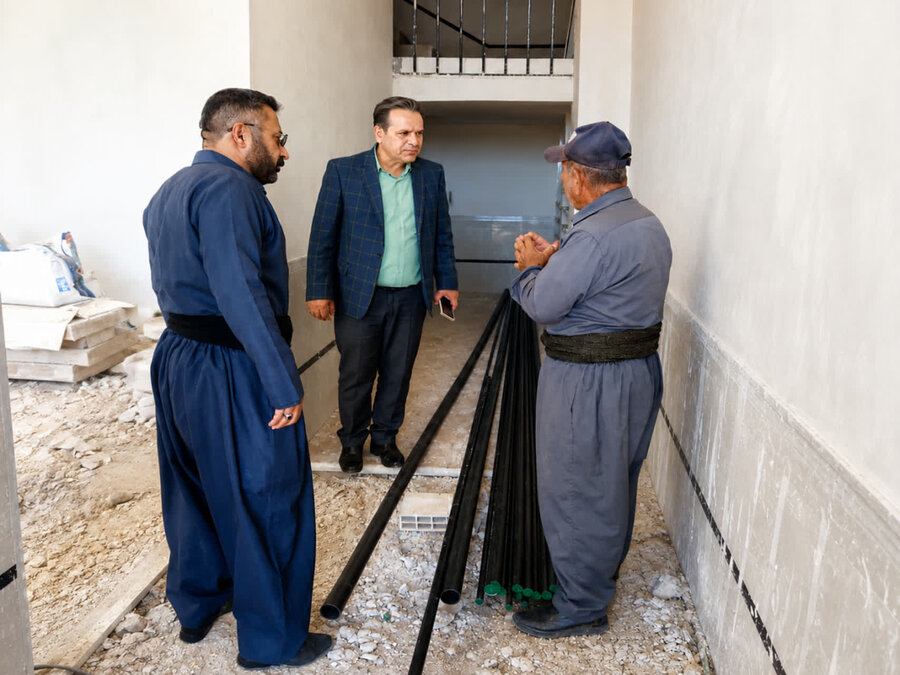 معاون توسعه کارآفرینی و اشتغال بهزیستی کردستان از طرح مسکن مددجویی در بانه بازدید کرد