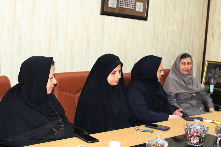 تقدیر مدیرکل بهزیستی گیلان از پزشکان شاغل در بهزیستی