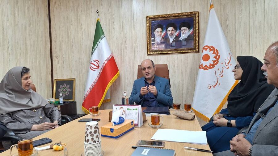 تقدیر مدیرکل بهزیستی گیلان از پزشکان شاغل در بهزیستی