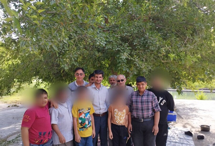 کازرون|اردوی یک روزه تفریحی زیارتی مرکز خدمات بهزیستی مثبت زندگی کد ۳۵۷۲ و موسسه خیریه نابینایان به امامزاده سید حسین شهرستان کازرون