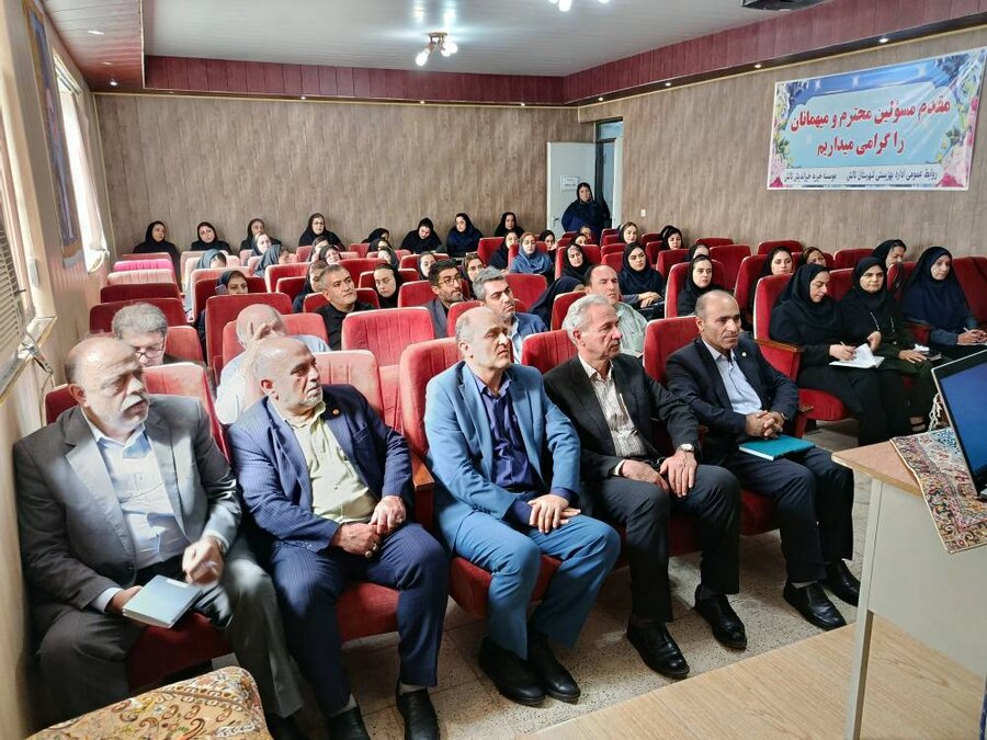 برگزاری دومین جلسه منطقه ای مسئولین فنی مراکز مثبت زندگی شهرستانهای غرب گیلان
