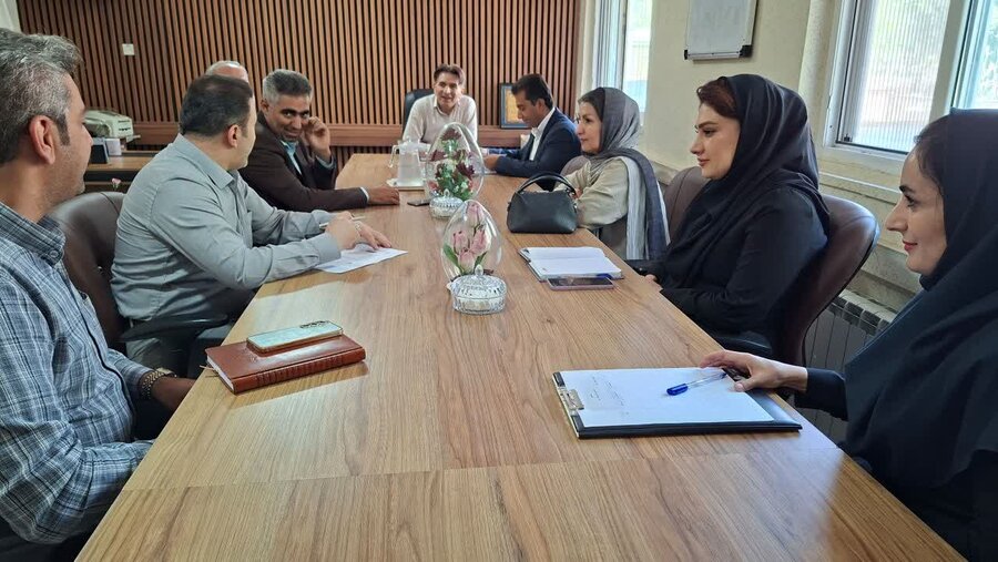 تأمین مکانی در شأن بازنشستگان و سالمندان سنندج پیگیری شد