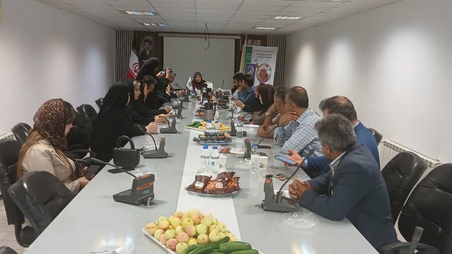 تجلیل از پزشکان همکار بهزیستی سنندج در روز پزشک
