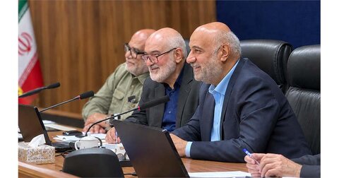 هفته دفاع مقدس با یکی از هنرهای بزرگ ایرانیان، یعنی گفت‌وگو با مردم جهان، مقارن شده است