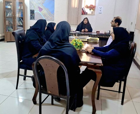 برگزاری کارگاه مشاوره ازدواج آسان برای پرسنل اورژانس اجتماعی آبادان