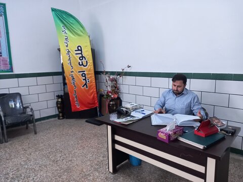 بازدید رئیس بهزیستی گتوند از مرکز سالمندان طلوع امید