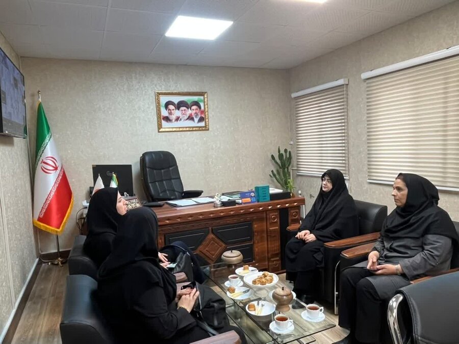 بررسی چالش‌های پرونده‌های حوزه زنان در مرکز مثبت زندگی ساوجبلاغ با حضور مدیرکل دفتر توانمندسازی زنان و خانواده بهزیستی کشور