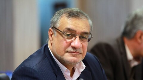 ایستگاه‌های راه‌آهن زنجان و قزوین در مسیر دسترس‌پذیری برای افراد دارای معلولیت، بررسی شدند