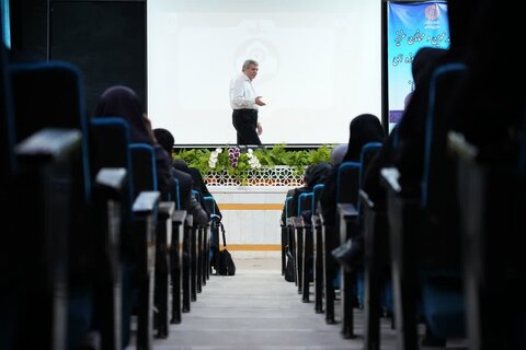 تزریق اعتبار ۴۳ میلیاردی، صفر شدن صف حق پرستاری و گسترش خدمات محله‌محور در دیار نصف‌جهان؛