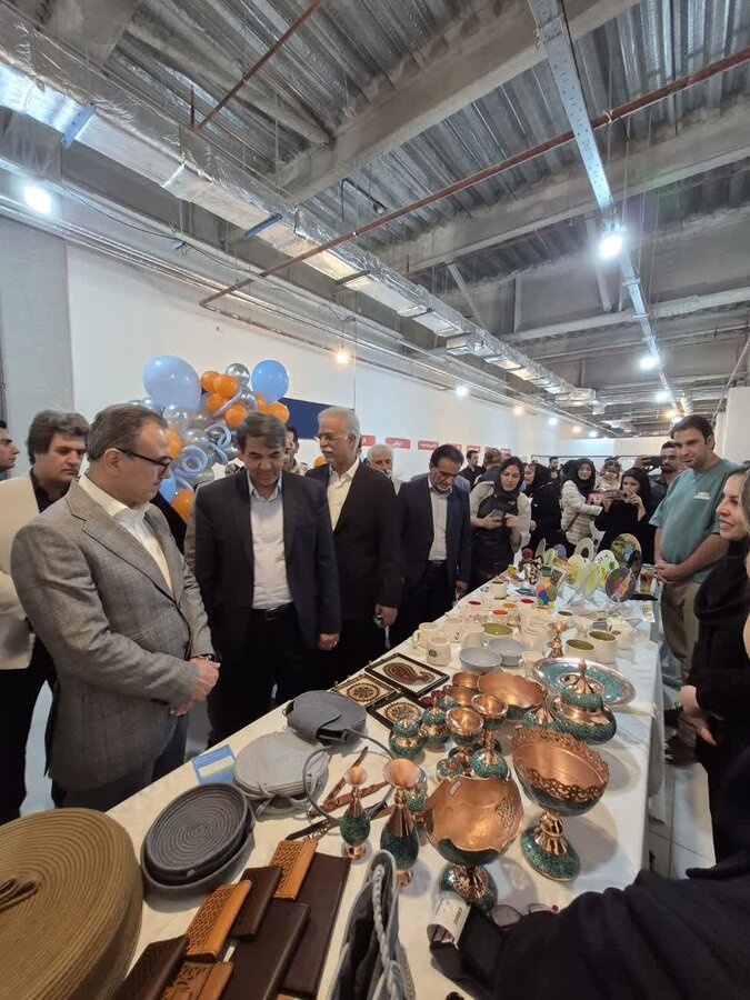 افتتاح  اولین نمایشگاه ملی عکس اتیسم در کرمان