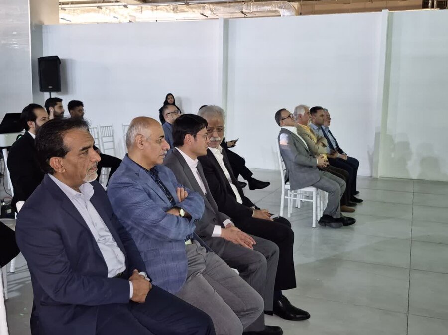افتتاح  اولین نمایشگاه ملی عکس اتیسم در کرمان