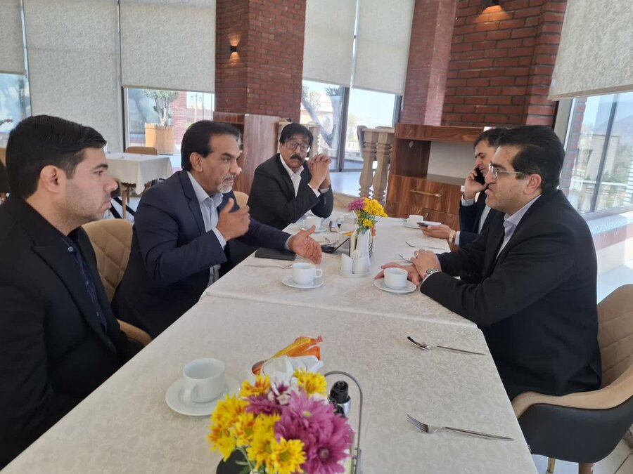 نشست مدیر کل بهزیستی استان کرمان با فرماندار ویژه شهرستان سیرجان