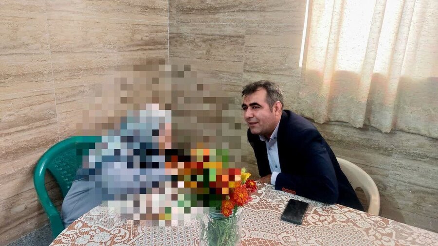 برگزاری میز ارتباط مردمی در روستای دنبلید در راستای طرح «سلام محله» و گرامیداشت مقام سالمندان