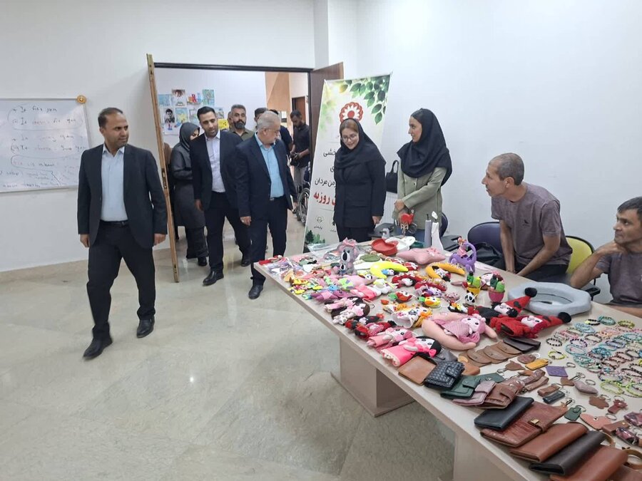 شهریار | برگزاری اردوی جهادی «طرح و پویش سلام محله» با محوریت بهزیستی در فردوسیه