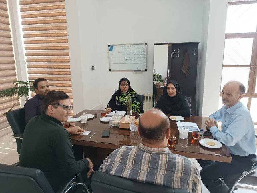 تأکید بر ارتقای آمادگی و تداوم خدمات در نشست پدافند غیرعامل مدیریت  بهزیستی شهرستان یزد