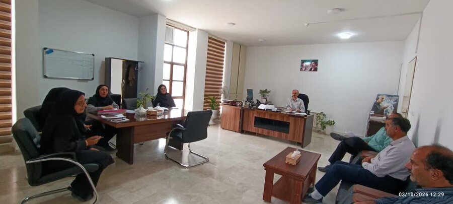 نشست هم اندیشی حوزه توسعه کارآفرینی،اشتغال و توانمندسازی شهرستان یزد برگزار شد .