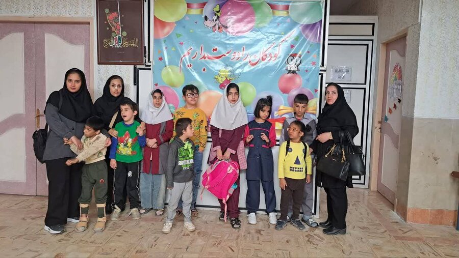 وقتی «لبخند کودک، الفبای وطن» می‌شود؛ گزارش حضور توانخواهان بروجرد در کانون غدیر