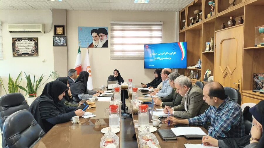 برگزاری نشست تخصصی کارگروه «کات» در بهزیستی اصفهان با هدف تسریع فرایند اشتغال پایدار مددجویان