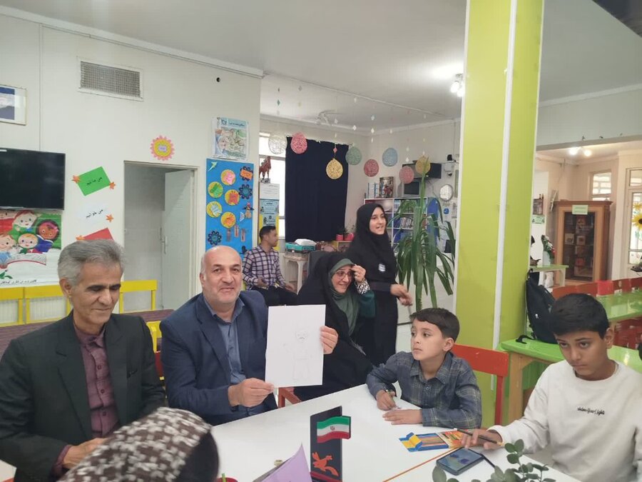 از پرورش خلاقیت تا حمایت اجتماعی؛ محورهای دیدار رئیس بهزیستی کبودرآهنگ با کودکان