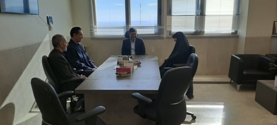 مدیرکل بهزیستی البرز در دیدار با مدیرکل بازرسی  استان، سالروز تأسیس سازمان بازرسی را تبریک گفت