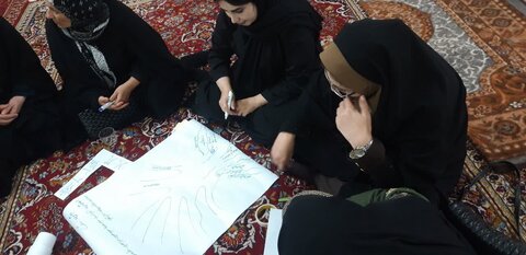 آذر- شرقی