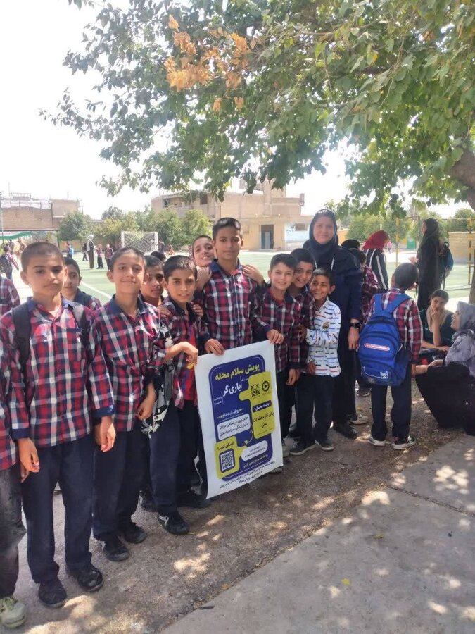 فیروزآباد |«سلام محله»؛ پیوند مهربانی دانش‌آموزان فیروزآبادی با نیازمندان در هفته ملی کودک
