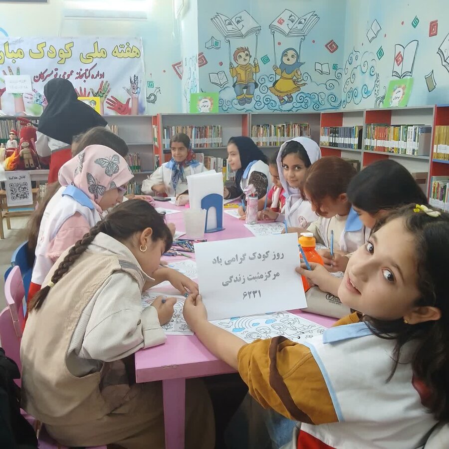 جشن هفته ملی کودک با مشارکت مرکز مثبت زندگی ۶۲۳۱ در تویسرکان برگزار شد