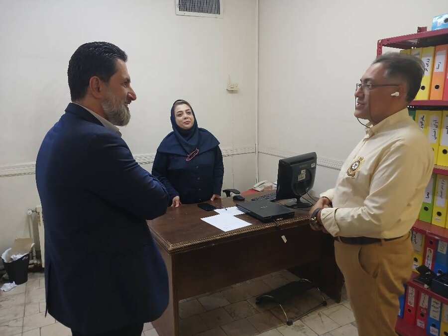 بررسی میدانی ادغام مراکز و توزیع سبد ارزاق میان مددجویان