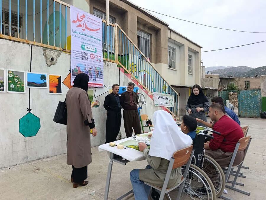 پایگاه هنر ویژه مددجویان بهزیستی در روستای قلعهجی سروآباد افتتاح شد