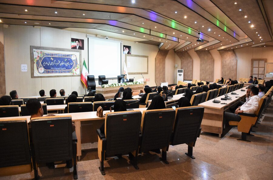آموزش قانون حقوق کودک برای کارکنان اورژانس اجتماعی