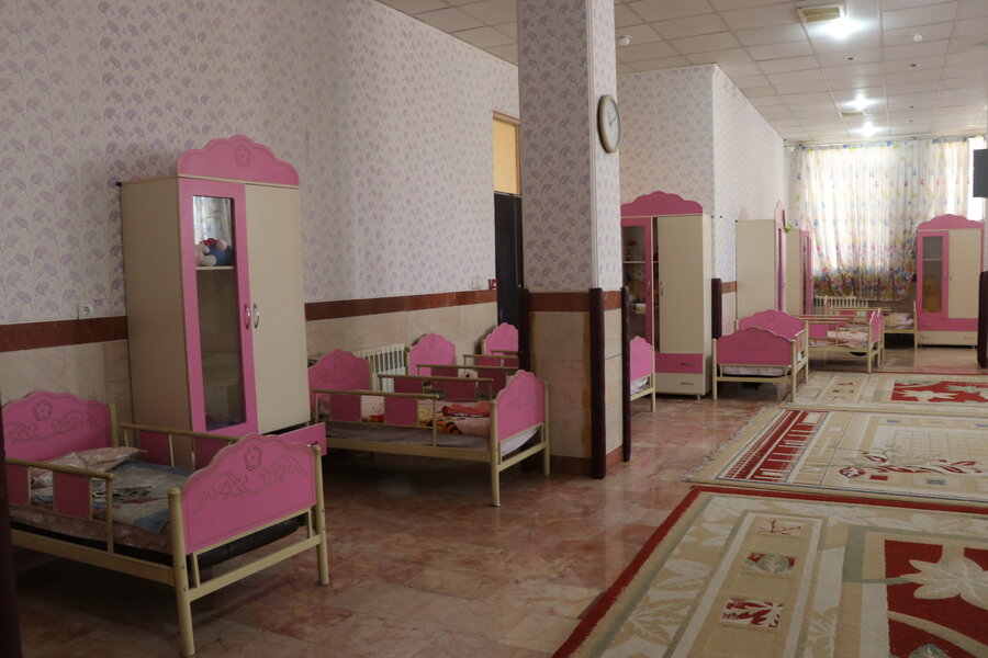 بازدید مدیرکل بهزیستی استان کرمان از مرکز نگهداری از کودکان ۳تا ۶ سال کرمانیان
