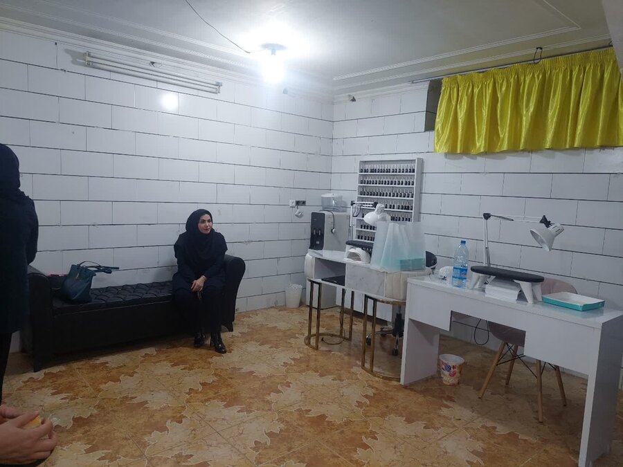 بازدید مسئولان کشوری از گروه‌های همیار زنان سرپرست خانوار در استان کرمان
