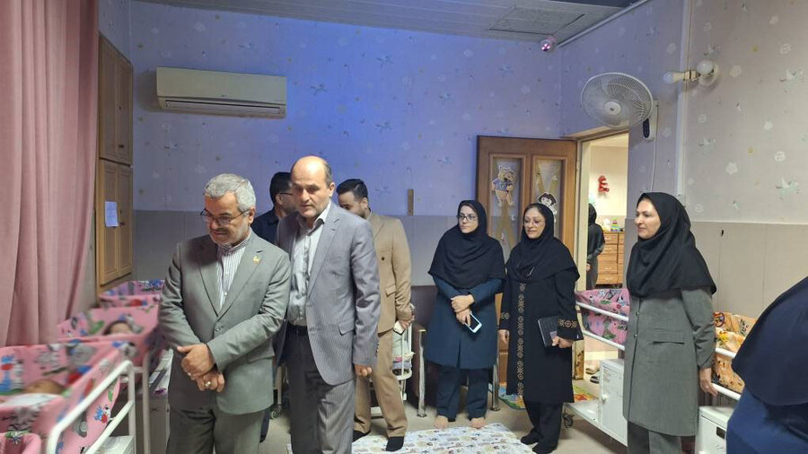 بازدید "محمدرضا احمدی سنگری"نماینده مردم شریف رشت از شیرخوارگاه مهر شهرستان رشت