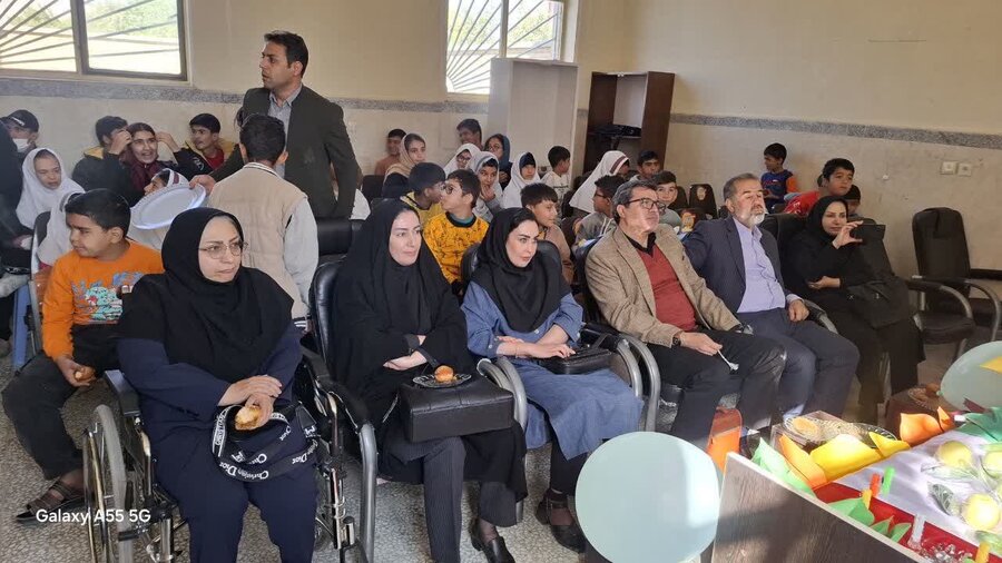 برگزاری جشن هفته ملی کودک در مدرسه استثنایی پویا شهرستان رزن
