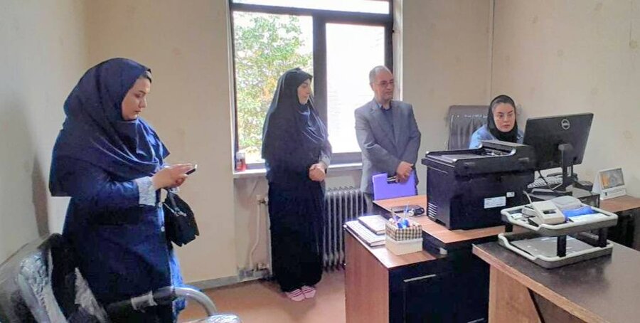 بازدید مدیر حراست بهزیستی آذربایجان‌غربی از مرکز روزانه تولیدی و حمایتی افراد دارای معلولیت در تکاب