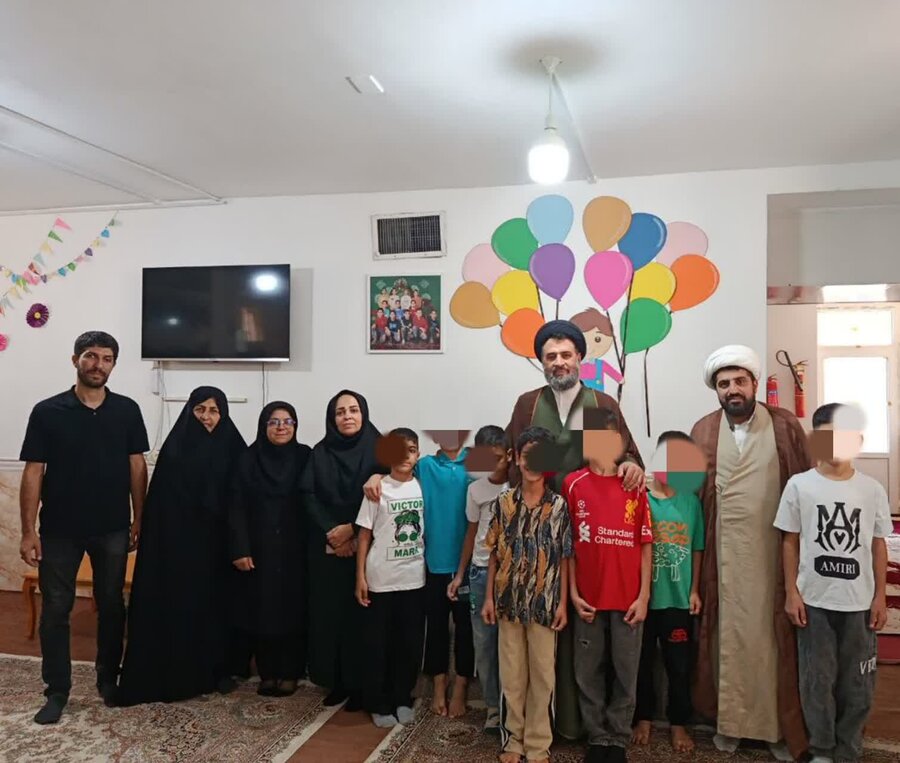 دیدار صمیمانه امام جمعه شهرستان نظرآباد با فرزندان مراکز شبه‌خانواده بهزیستی