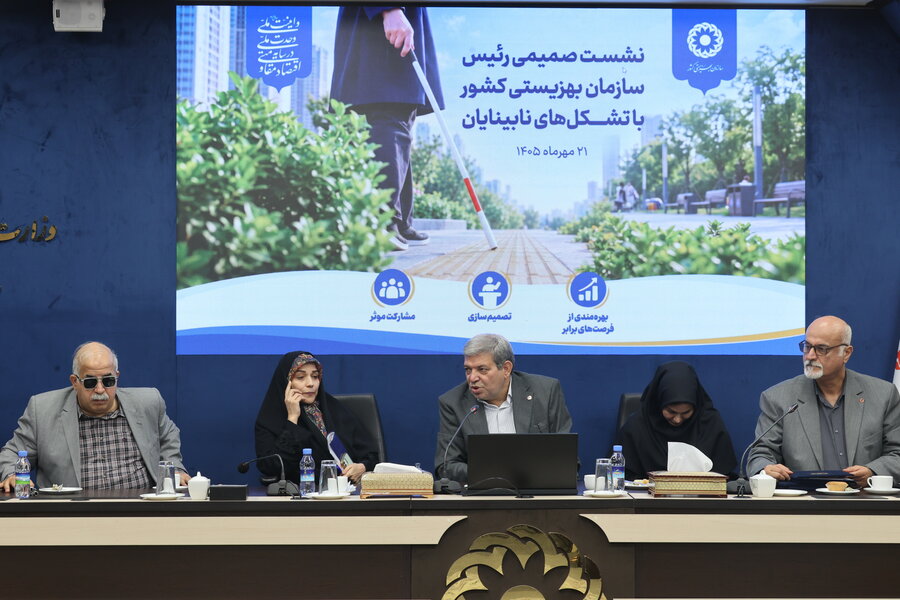مرکز رودکی باید به کانون فعالیت‌های فرهنگی و اجتماعی نابینایان تبدیل شود