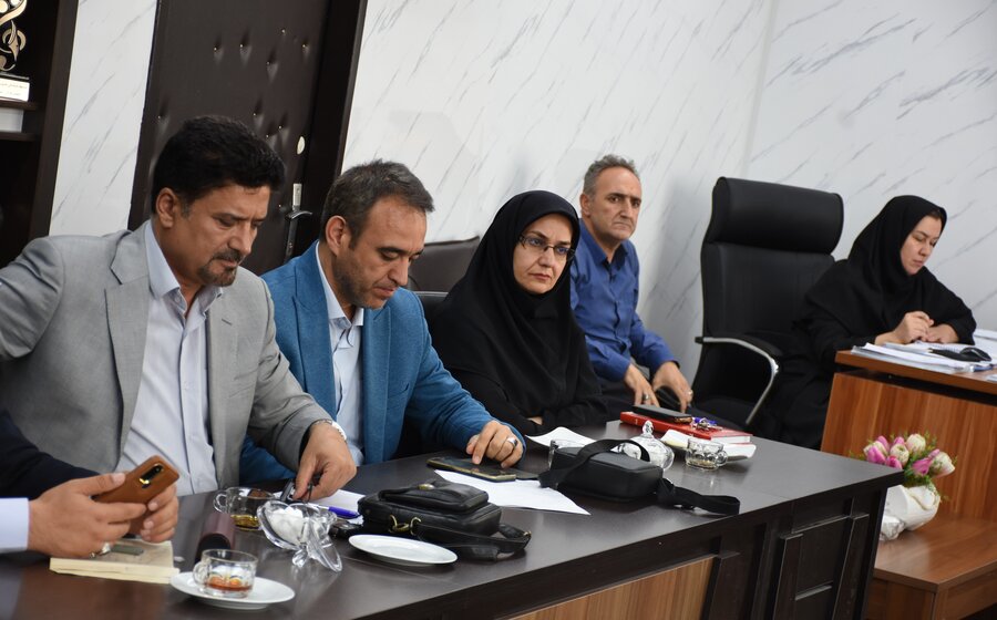 پیگیری مطالبات بهزیستی در اورامانات