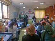 شیراز|حضور اورژانس اجتماعی صدرا در مدرسه دخترانه صدرا؛ آموزش سلامت روان به ۱۰۰ نفر از اولیا و دانش‌آموزان