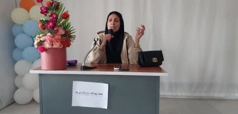آذر- شرقی