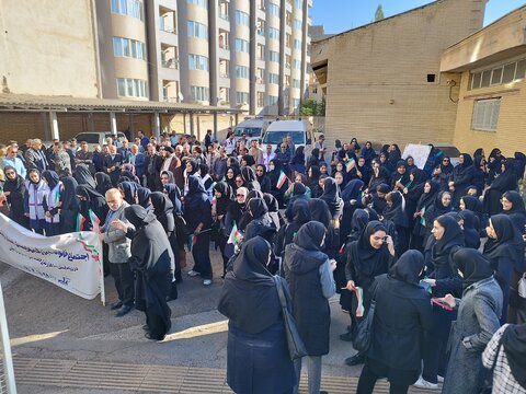 قابی ماندگار از نمایش جان فدایان بهزیستی