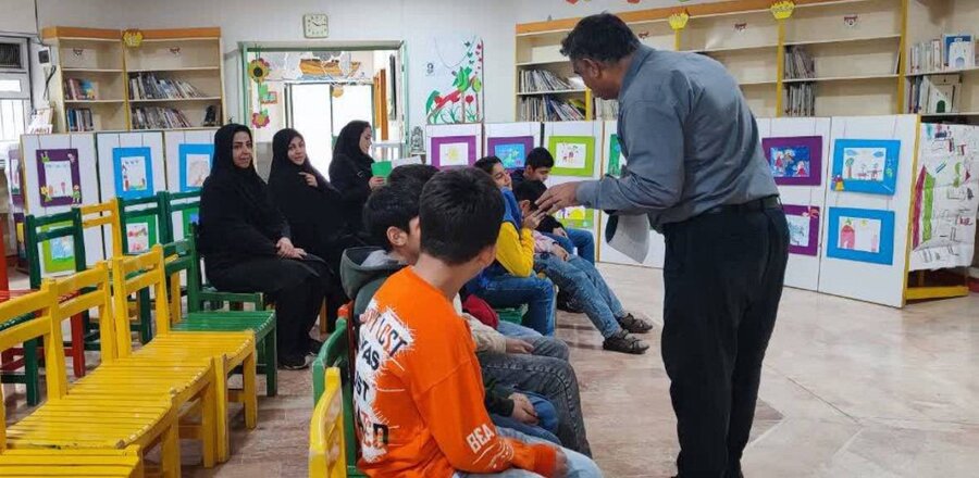 بازدید و برگزاری برنامه‌های آموزشی برای فرزندان موسسه «نور امید» در کانون فکری پرورشی شاهین دژ