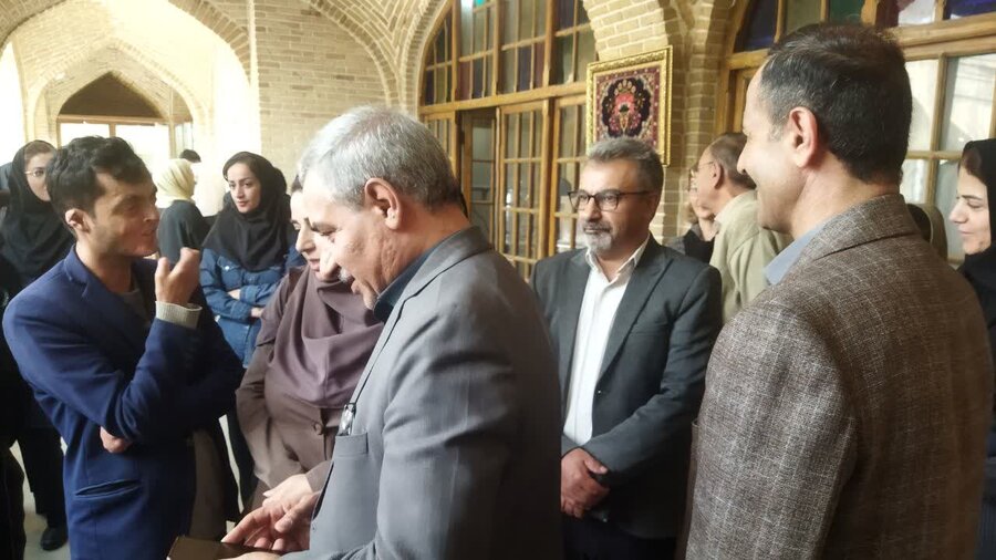 نمایشگاه «تونل شناخت و آگاهی» به مناسبت روز جهانی نابینایان در سنندج افتتاح شد